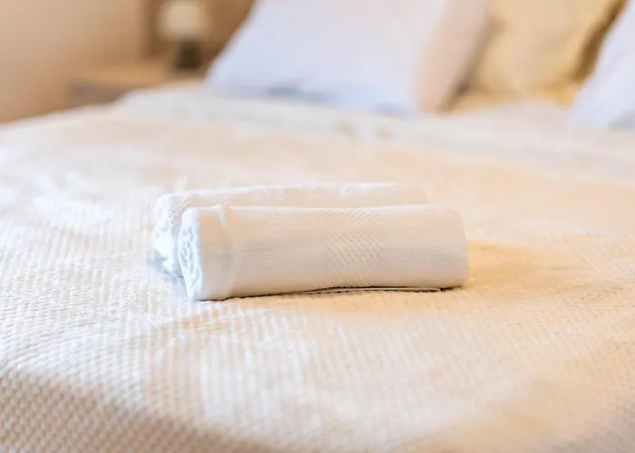 33 Апартаменты *